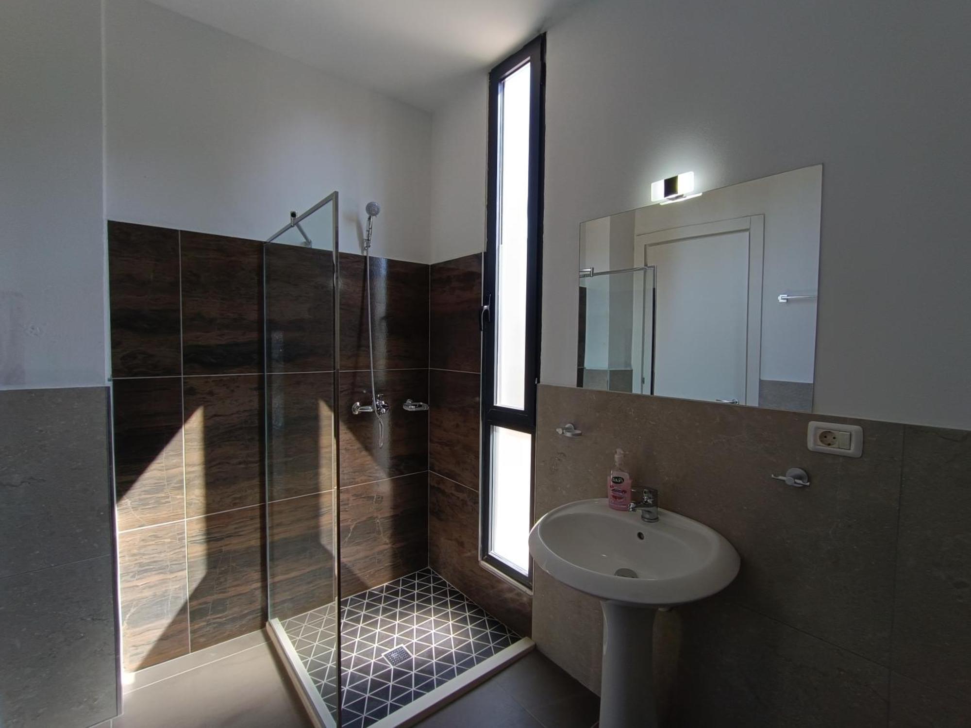 ホテル Kavalona Park Vlorë 部屋 写真