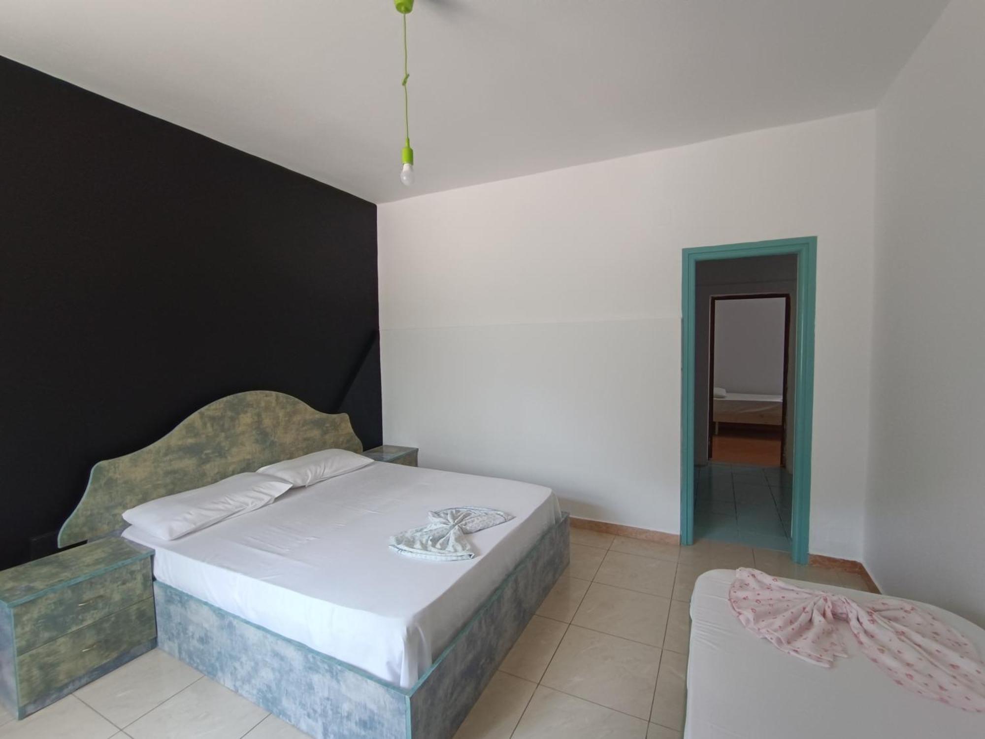 ホテル Kavalona Park Vlorë 部屋 写真